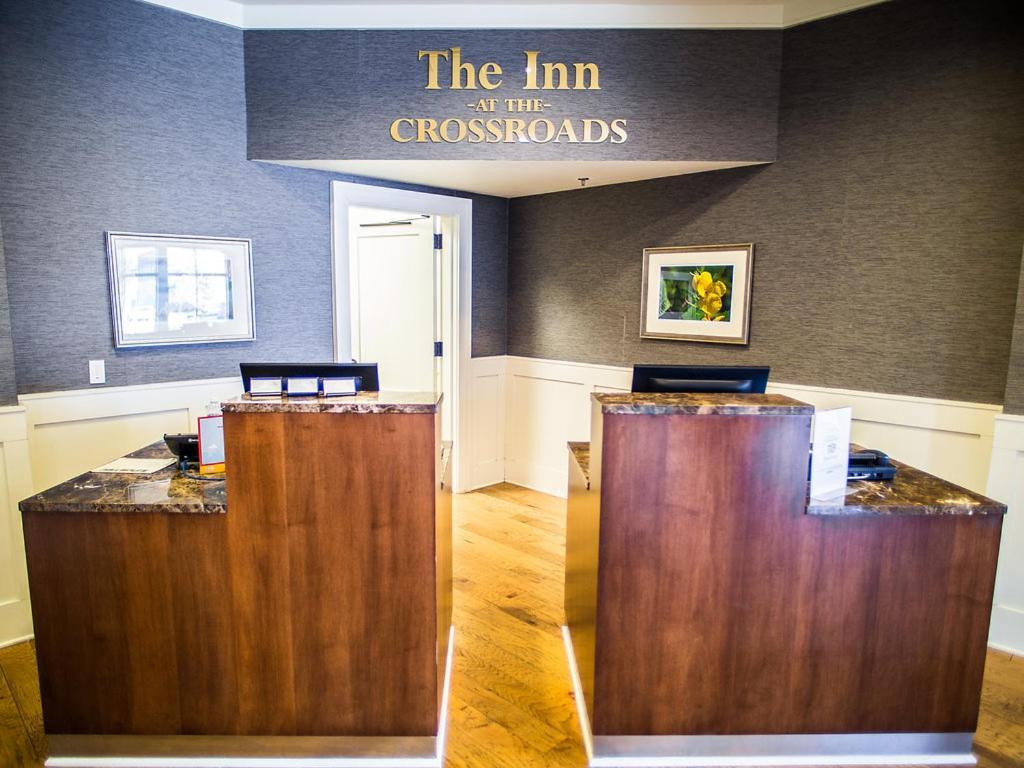 The Inn At The Crossroads Лейк-Сити Экстерьер фото
